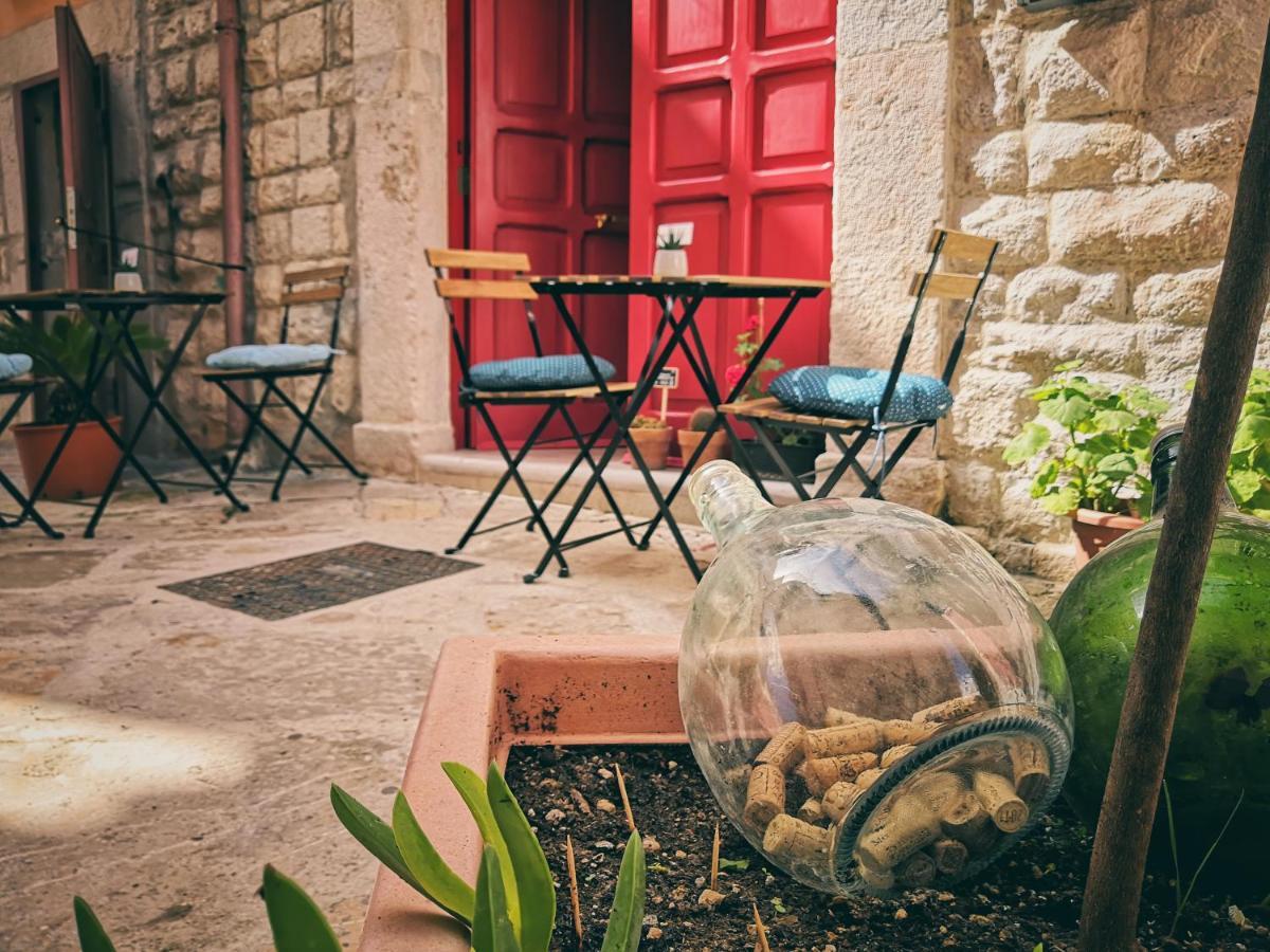 Redmood Guesthouse Barletta Exterior foto